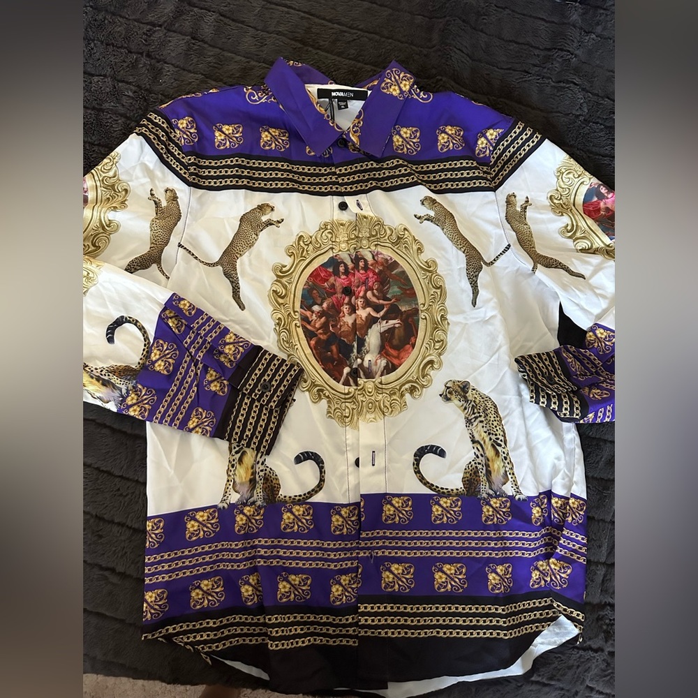 NWT! Fashion Nova Graphic Button Down Shirt